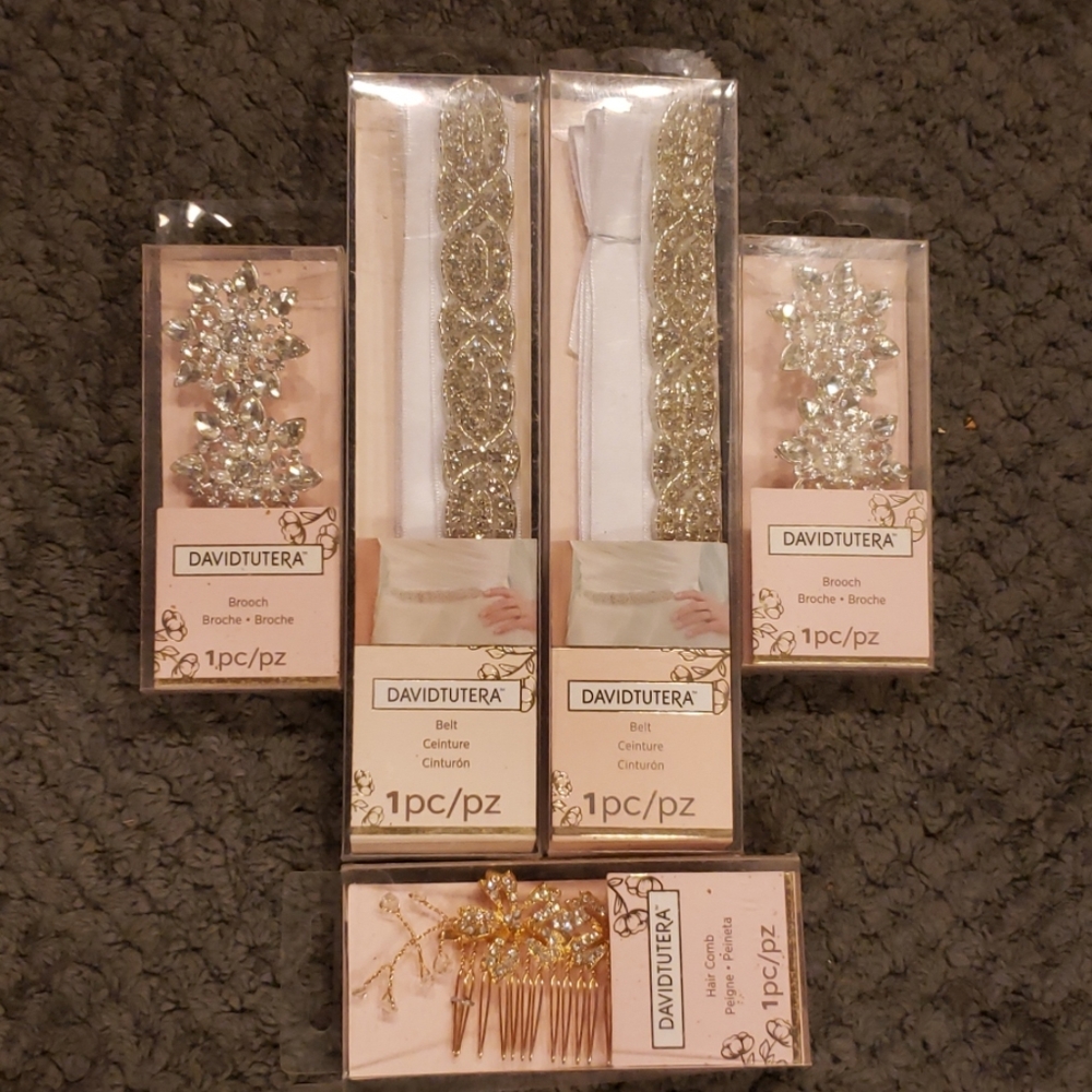 (5) David Tutera Wedding/Prom Accessories